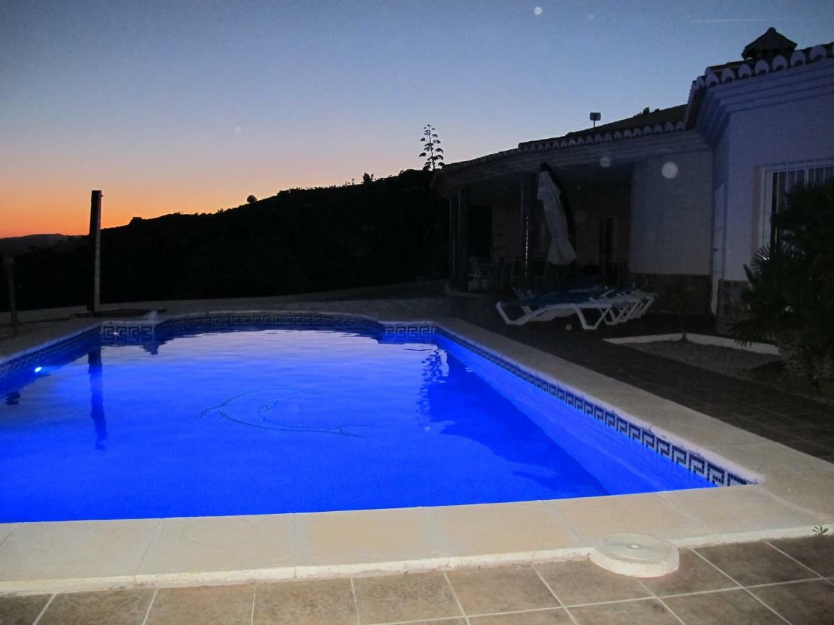 Villa Camakini With Heated Pool And Sea View Arenas  Exterior foto