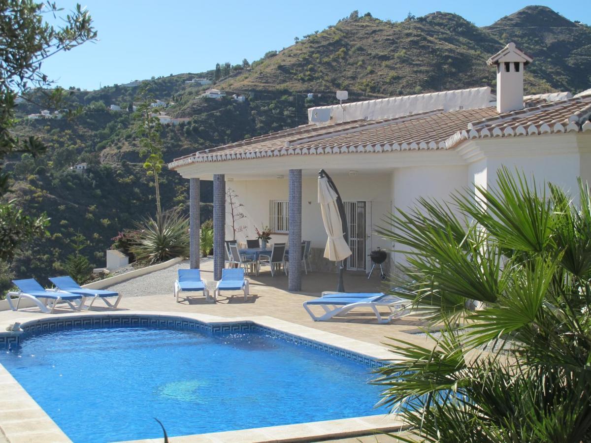 Villa Camakini With Heated Pool And Sea View Arenas  Exterior foto